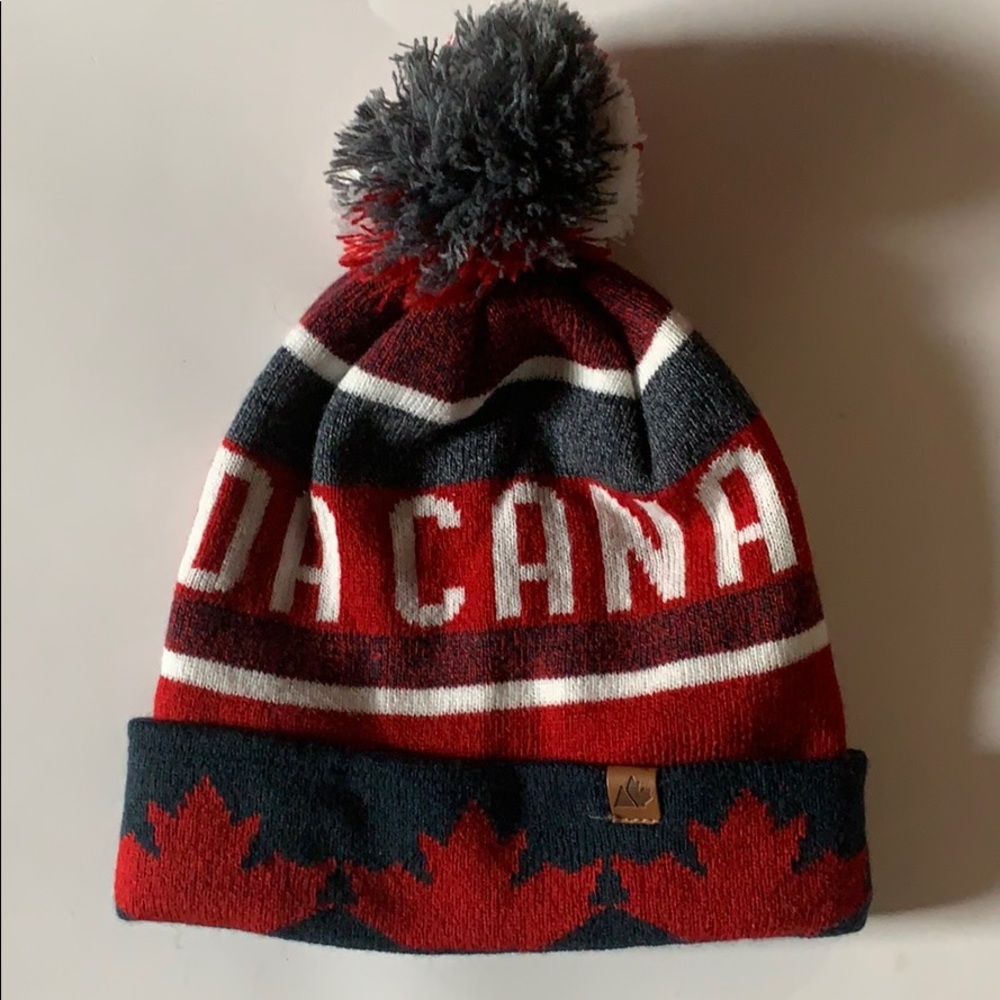 Canada beanie